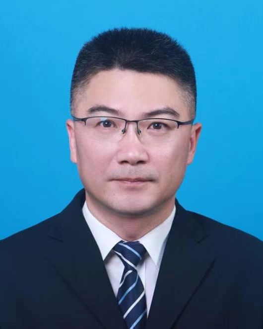 潘承天律师